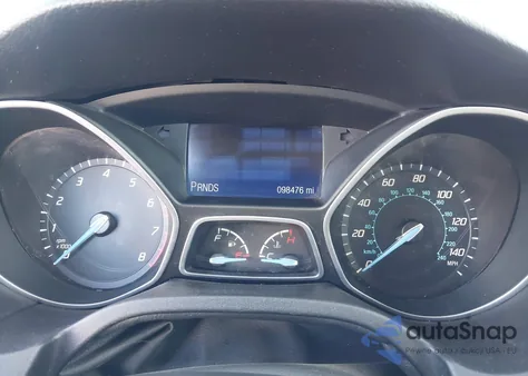 2014 Ford Focus Se z USA, uszkodzony, nr VIN 1FADP3K27EL169800